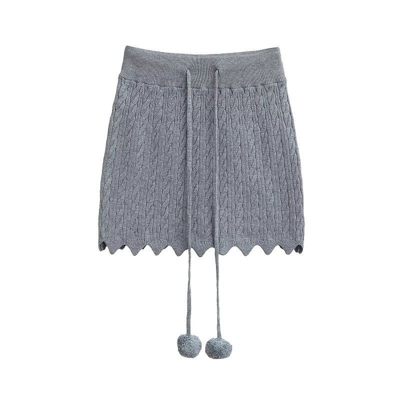 Cable knit weavy skirt with pompom  #C024