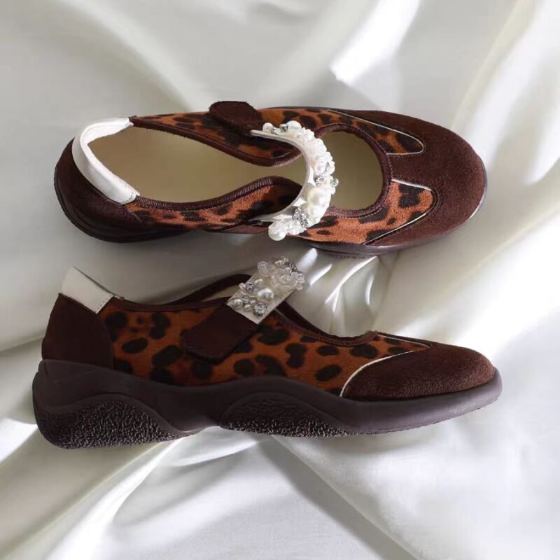 Ballet flats in leopard/silvergrey with pearls shining velcro  #S010